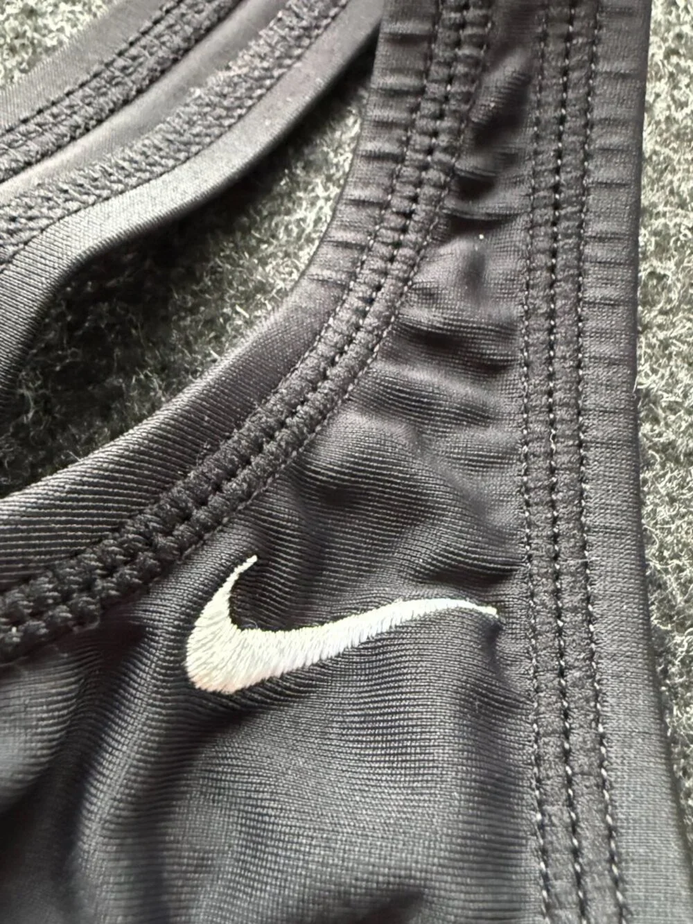 Nike HydraStrong Black Fastback One Piece Swimsuit Size 10